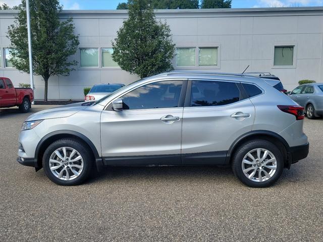 2021 nissan rogue sport sv