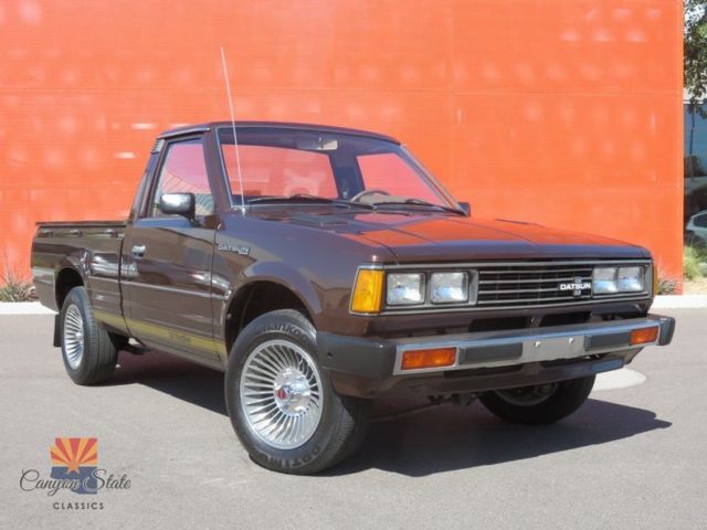 1982 datsun 720 li'l hustler pickup, 2.2l, 5-spd, all original, rare turbines