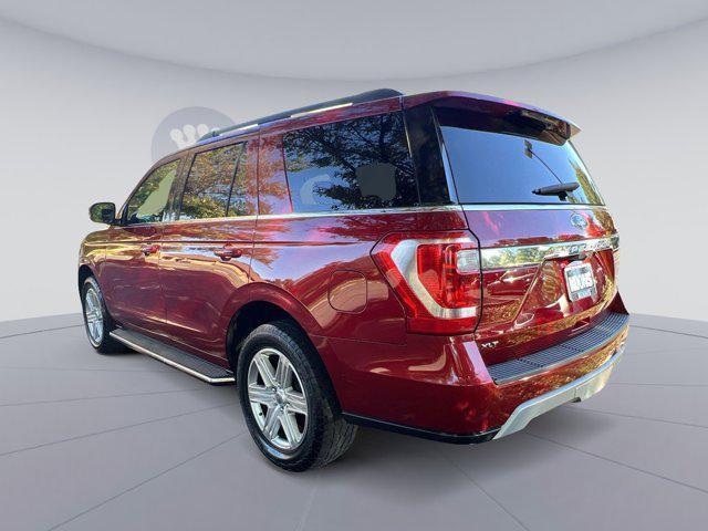 2019 ford expedition xlt