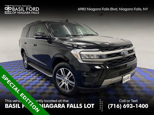 2023 ford expedition xlt