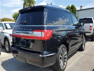2018 Lincoln Navigator select