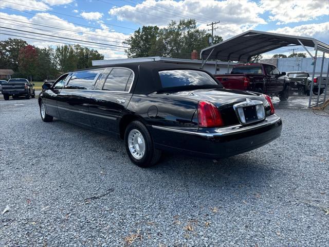 1999 lincoln town car executive