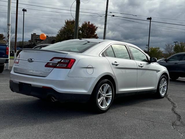 2015 ford taurus sel