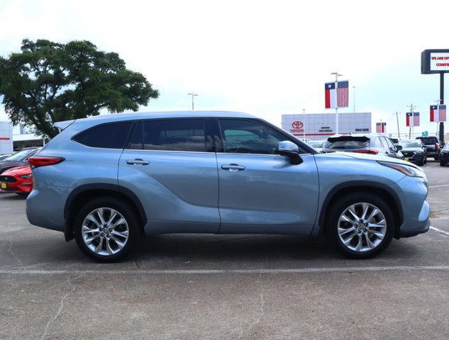 2021 toyota highlander limited