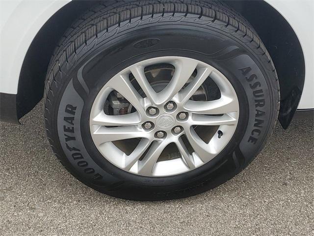 2018 buick enclave essence