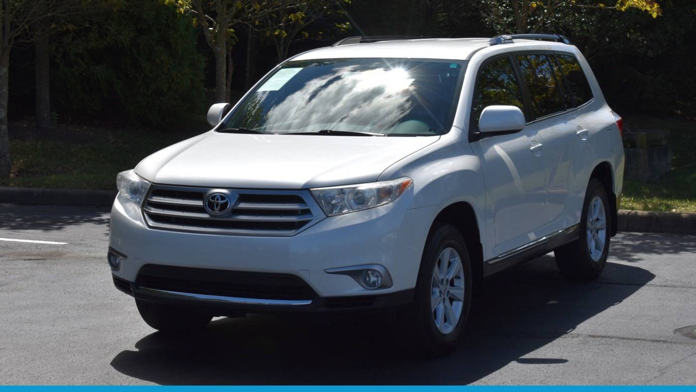 2013 toyota highlander plus