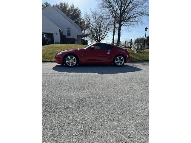 2012 nissan 370z base