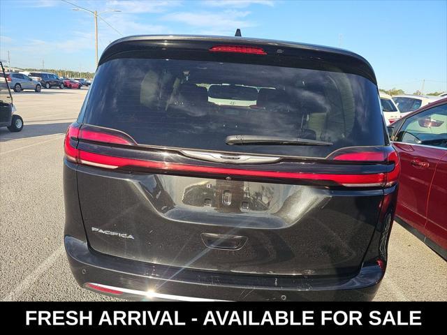 2023 chrysler pacifica touring l