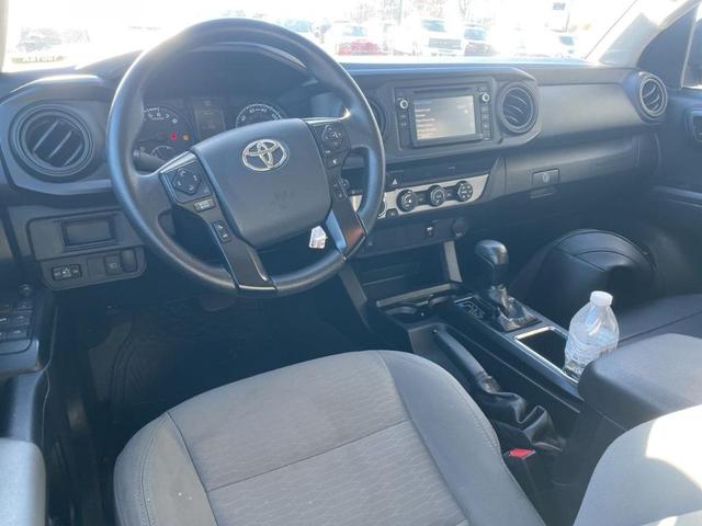 2019 toyota tacoma sr