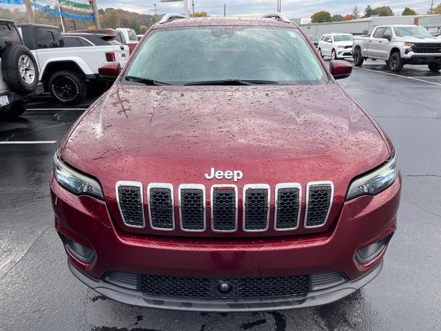 2021 jeep cherokee latitude lux