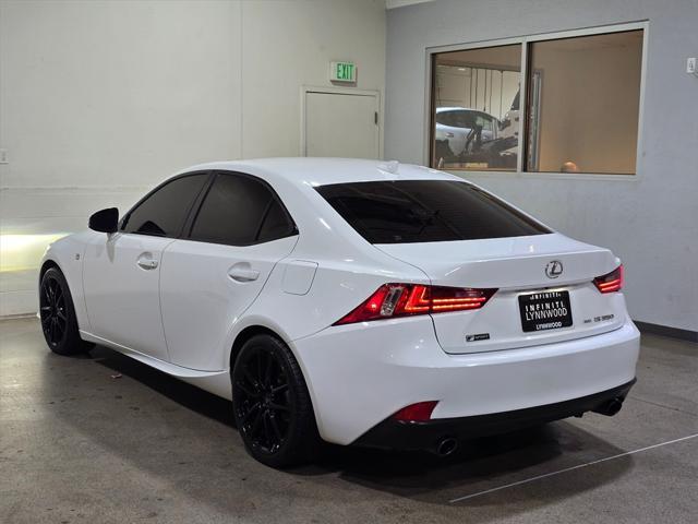 2015 lexus is 350 base