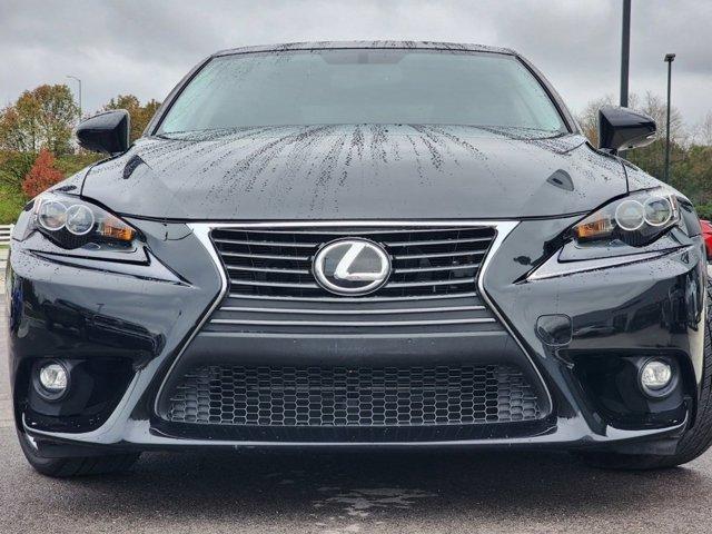 2016 lexus is 300 base