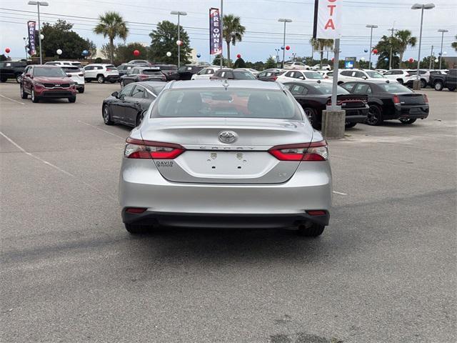 2023 toyota camry le