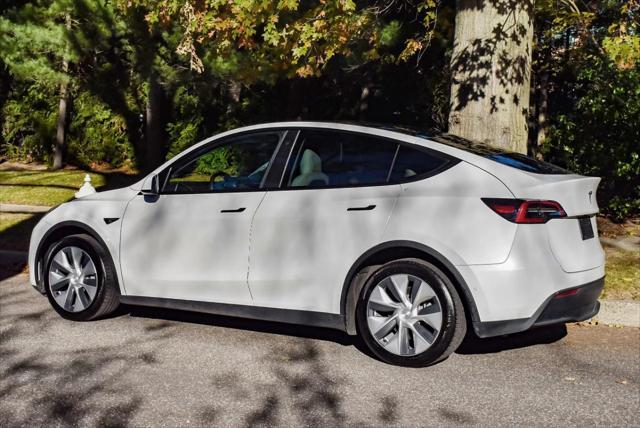 2022 tesla model y long range dual motor all-wheel drive