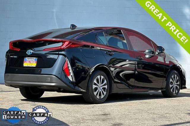 2022 toyota prius prime limited