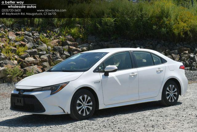 2020 toyota corolla hybrid le