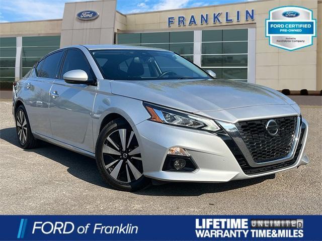 2019 nissan altima 2.5 sv