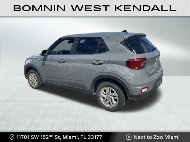 2022 hyundai venue se