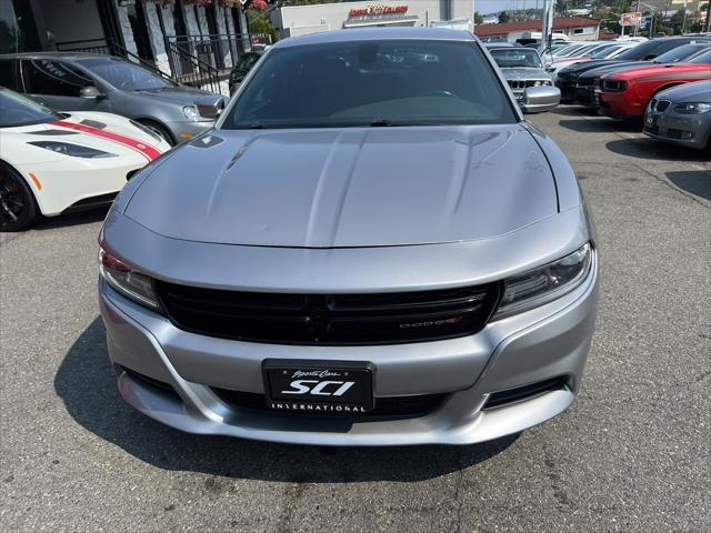 2015 dodge charger sxt