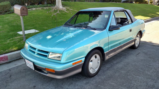 1992 dodge shadow es convertible 2-door 2.5l