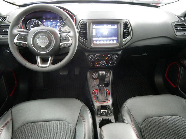 2021 jeep compass trailhawk