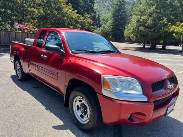 2007 mitsubishi raider ls