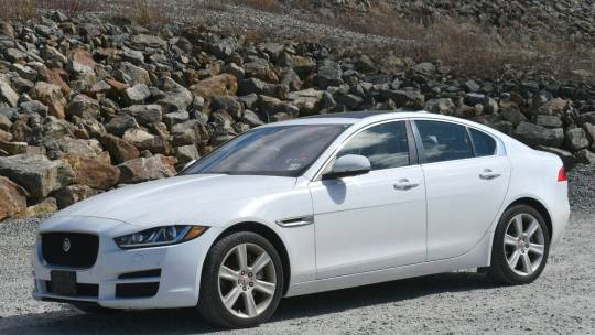 2018 Jaguar XE