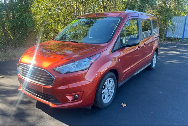 2022 ford transit connect xlt w/rear liftgate