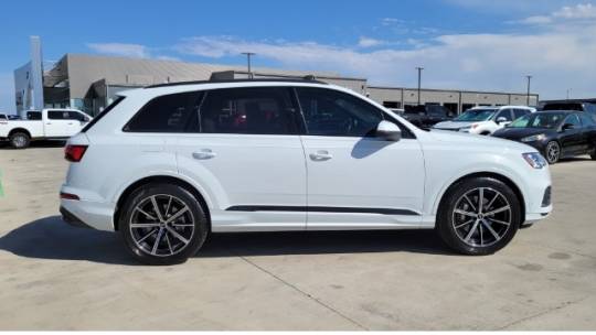 2022 Audi Q7