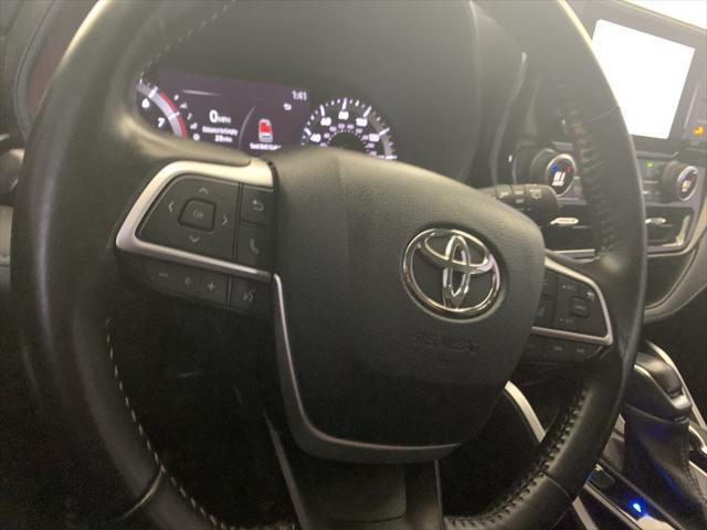 2023 toyota highlander l