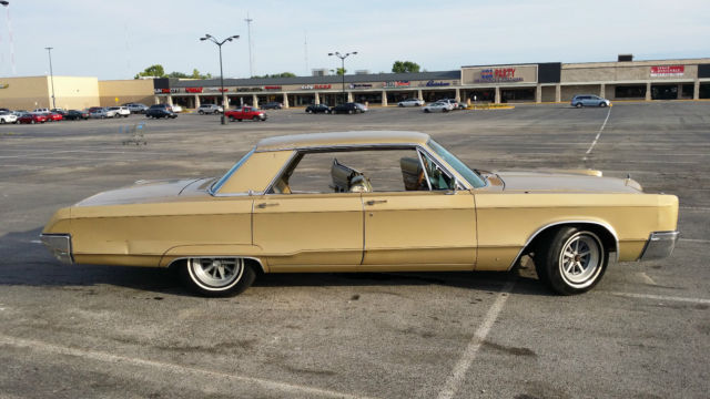 1967 chrysler 300 imperial 440cu. in. 4-door 35k miles