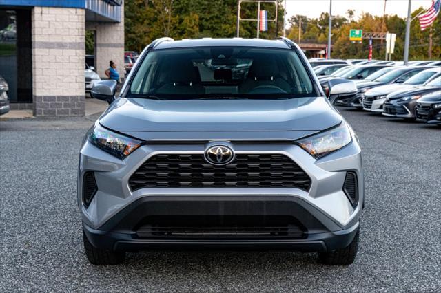 2021 toyota rav4 le