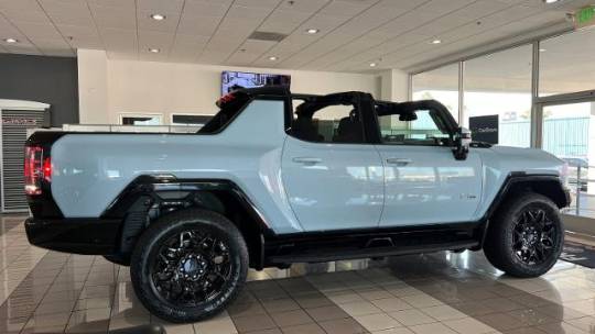 2025 GMC Hummer EV