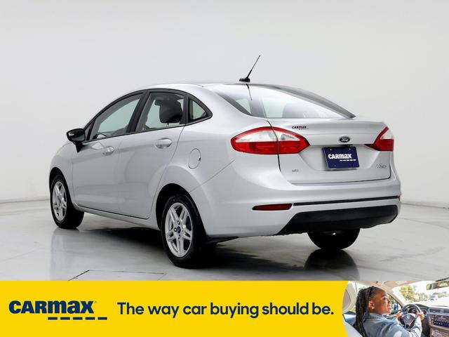 2019 ford fiesta se
