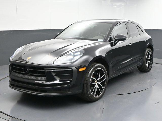 2024 porsche macan t