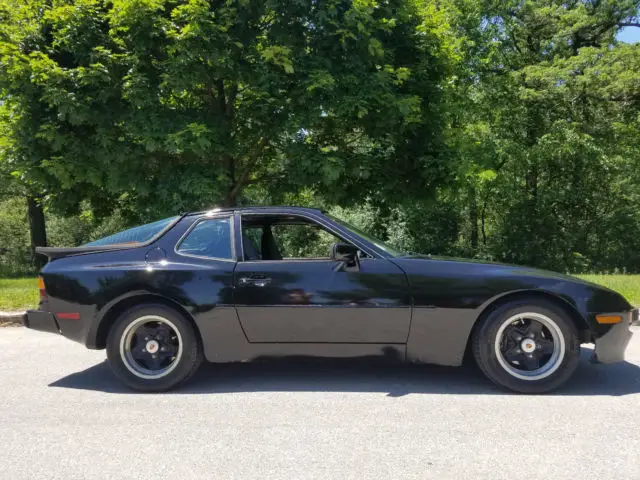 1984 porsche 944 - excellently maintained, rebuilt engine, reliable drive