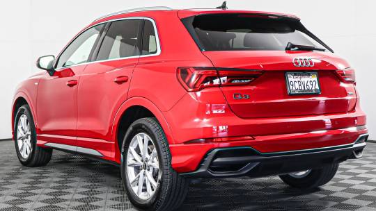 2022 Audi Q3