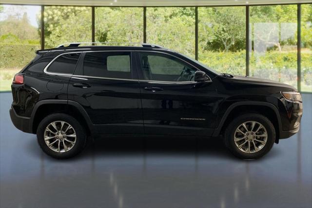 2019 jeep cherokee latitude plus