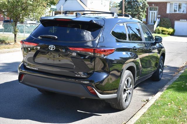 2023 toyota highlander xle
