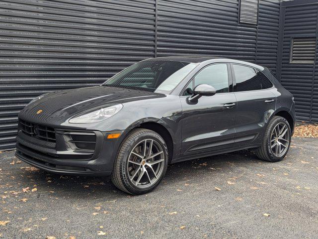 2024 porsche macan base