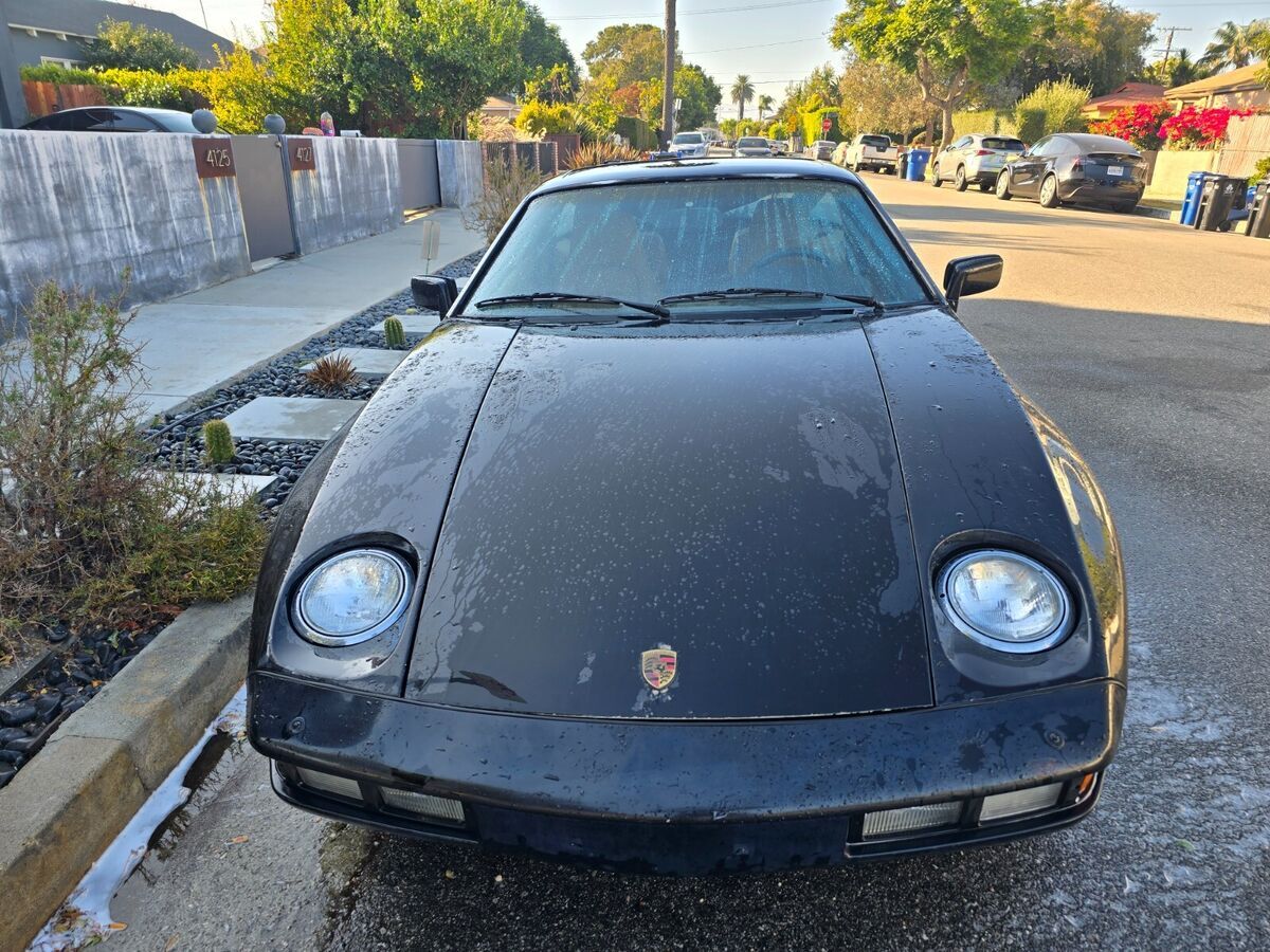 1986 porsche 928 s coupe 2-door 5.0l black with camel interior