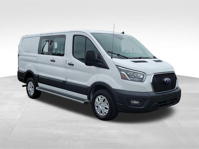 2023 ford transit-250 base