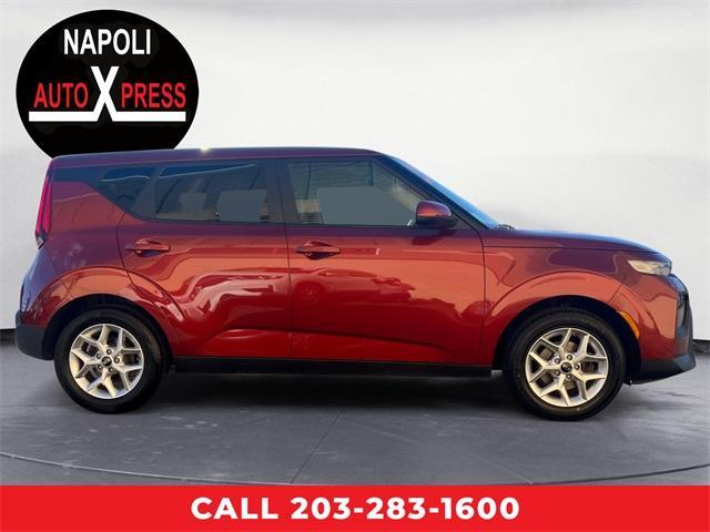 2021 kia soul s