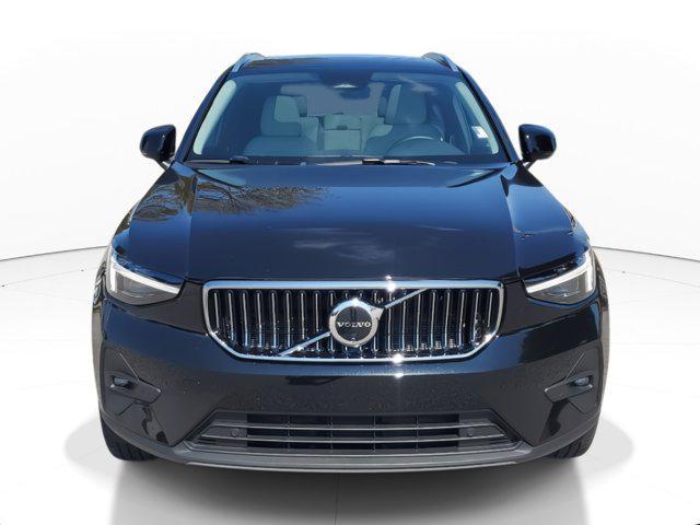 2024 volvo xc40 b5 plus bright theme