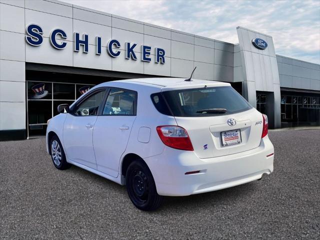 2011 toyota matrix s