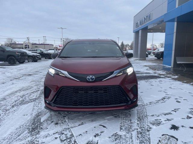 2022 toyota sienna xse