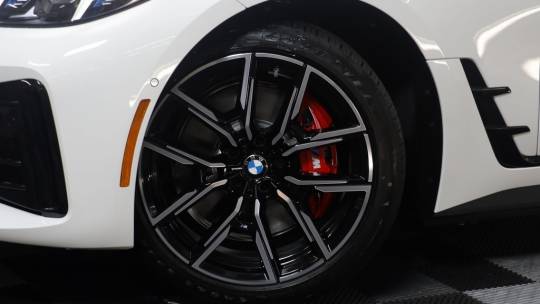 2025 BMW i4