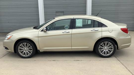 2011 Chrysler 200