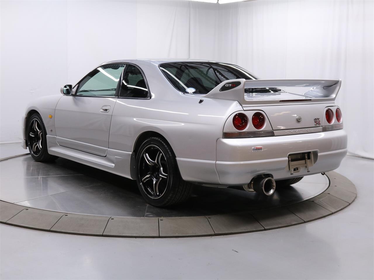 1995 nissan skyline