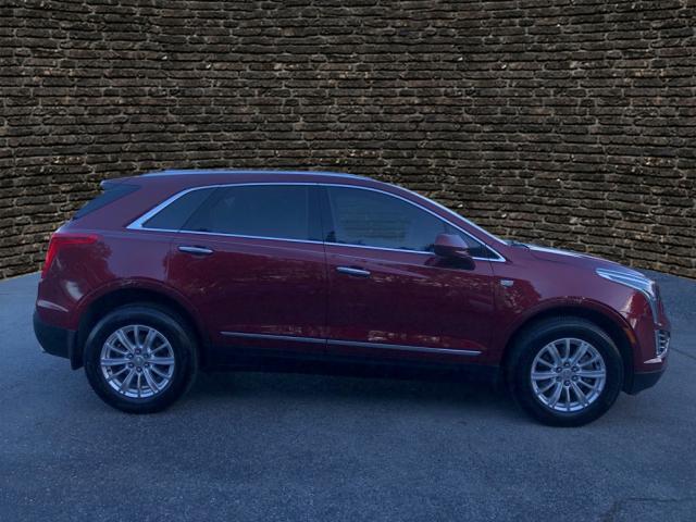 2018 cadillac xt5 base